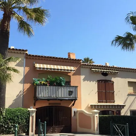 Les Embruns-4 By Interhome Apartment