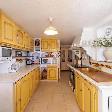 Les Embruns-4 By Interhome *